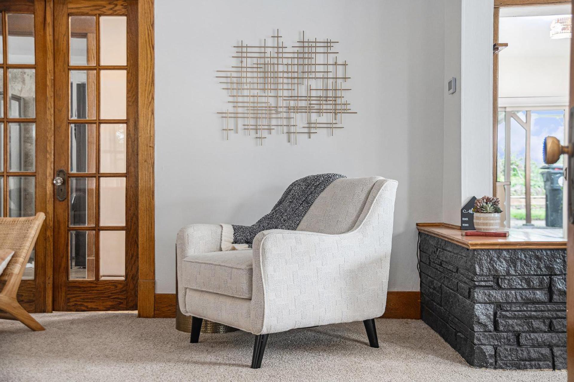 Cozy Boho Retreat Blocks From Unmc Holiday home Omaha